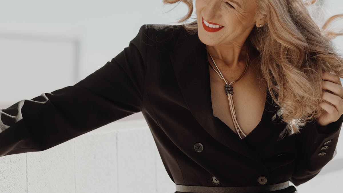 5 Outfit Formulas That Make Getting Dressed Easier