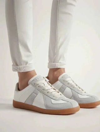Men's Minimalist Canvas Sneakers | Sleek Casual Footwear for Everyday Style 0