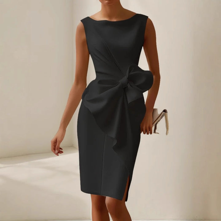 Quinn | Stylish Sleeveless Dress - Image 15