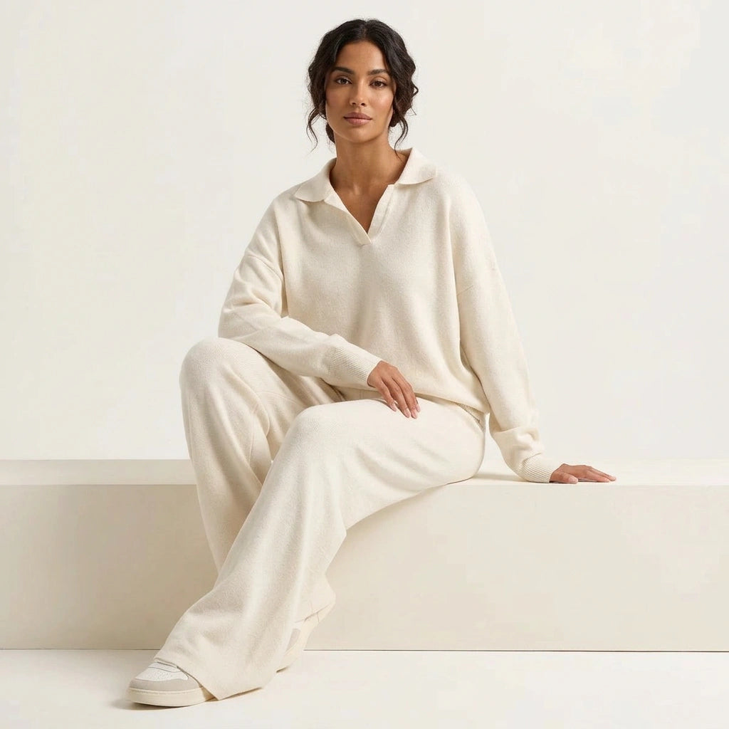 Women's Cashmere Lounge Set | Luxurious Soft Two-Piece Outfit 1