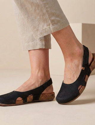 Women's Comfortable Closed Toe Sandals | Stylish Orthopedic Footwear 0