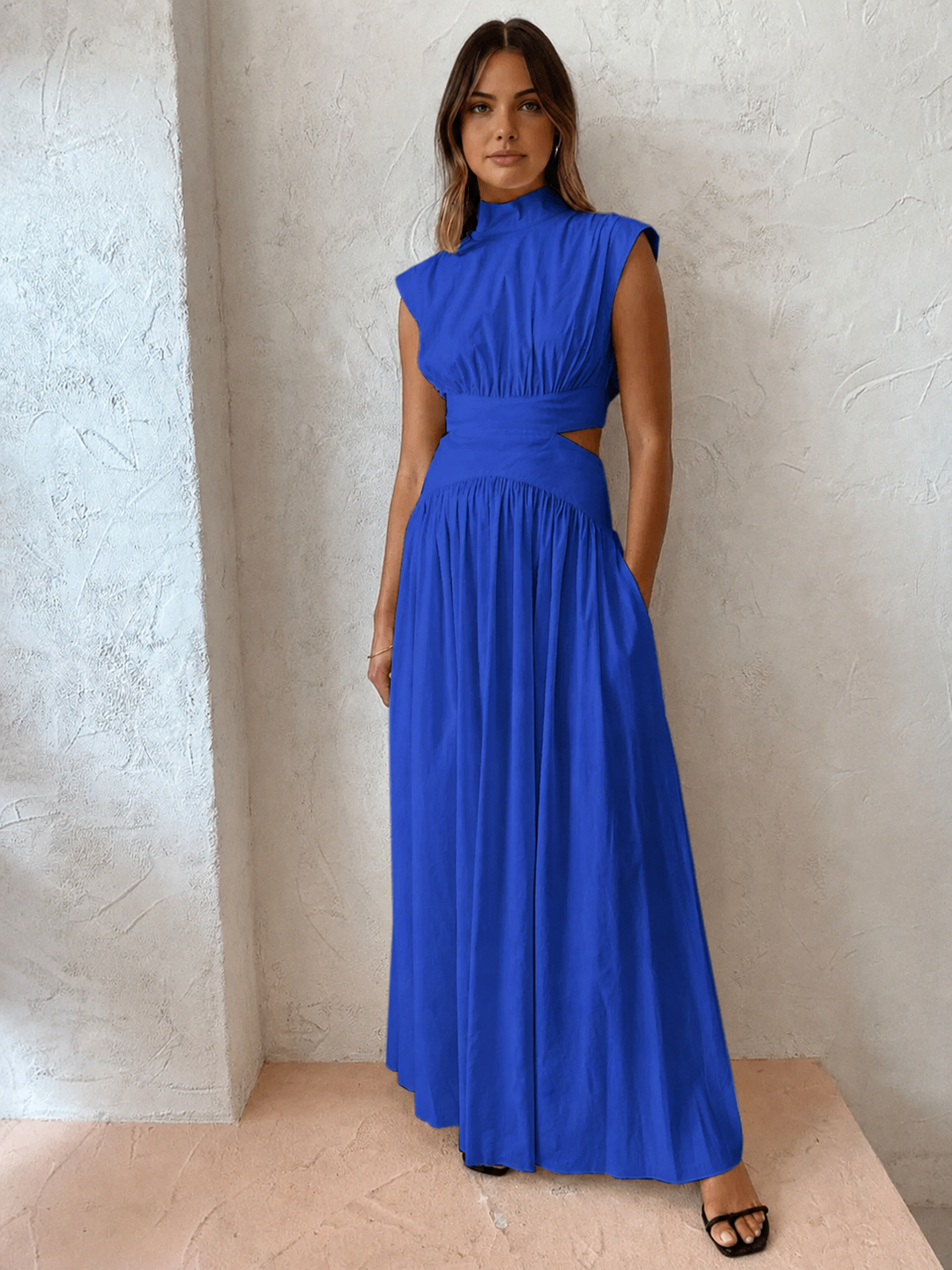 Women's Elegant Maxi Dress | Sophisticated Sleeveless Summer Dress with Cut-Out Accents 4