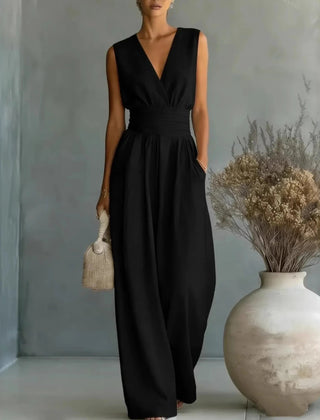 Women's Elegant V-Neck Jumpsuit | Sophisticated Sleeveless Wide-Leg Design 3