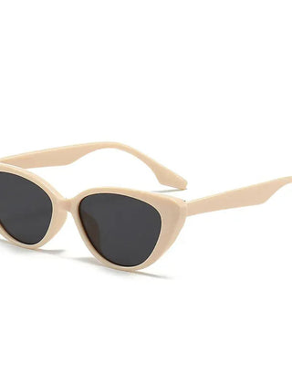 Women's Lightweight Cat Eye Sunglasses | Elegant Retro Fashion Accessory 12