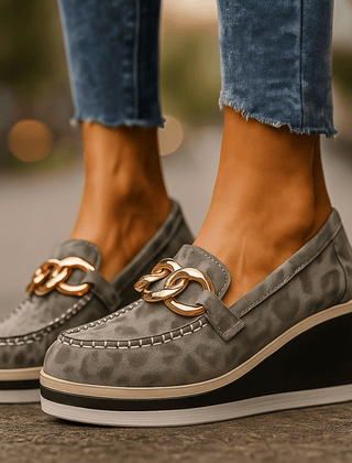 Women's Stylish Platform Loafers | Black Chain-Decorated Slip-On Shoes 0