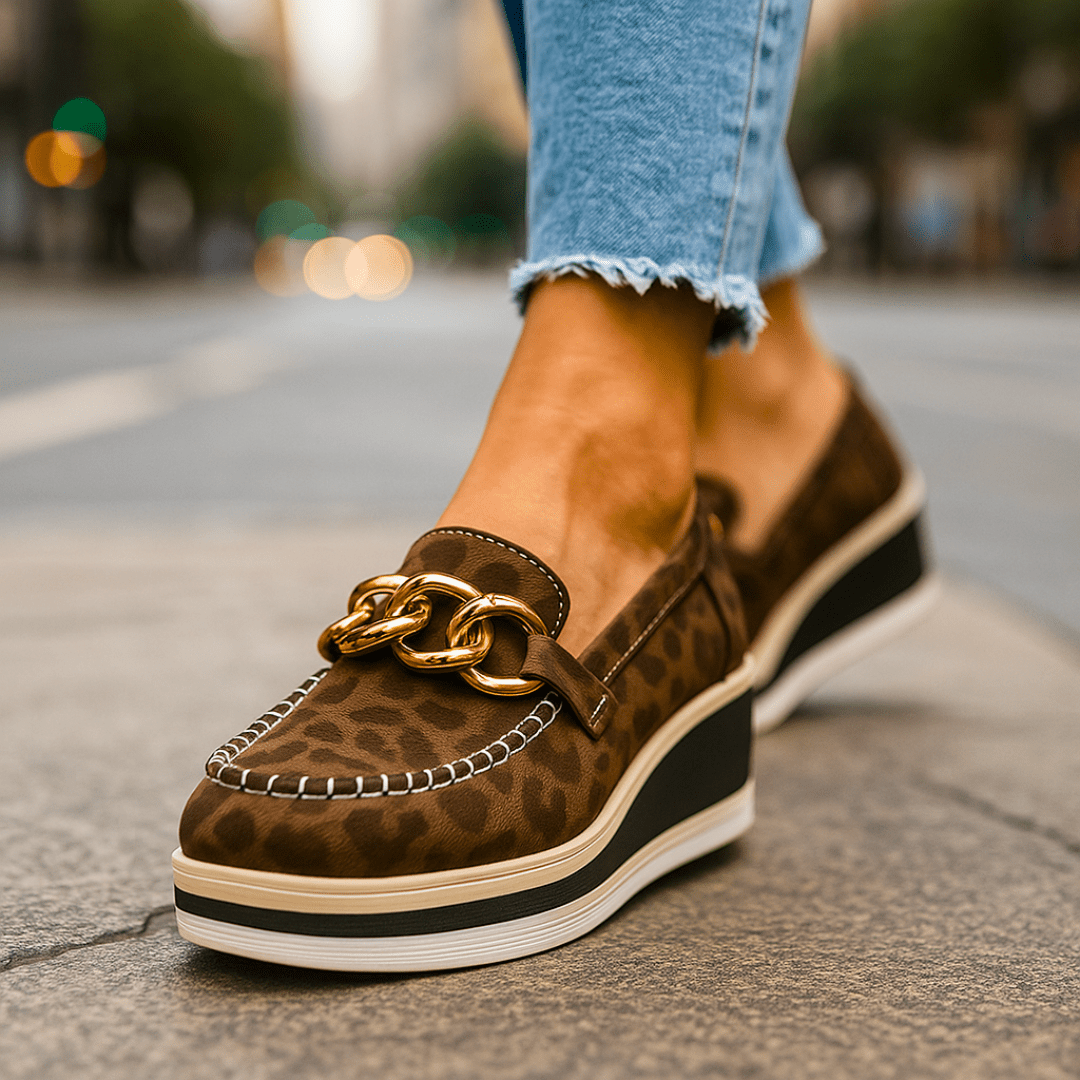 Women's Stylish Platform Loafers | Black Chain-Decorated Slip-On Shoes 1