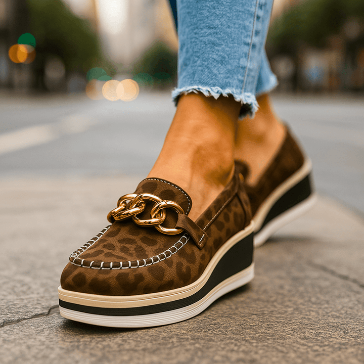 Women's Stylish Platform Loafers | Black Chain-Decorated Slip-On Shoes 1