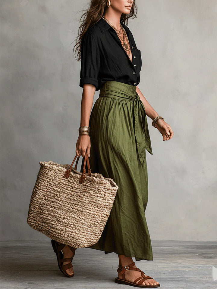 Two-Piece Set detail